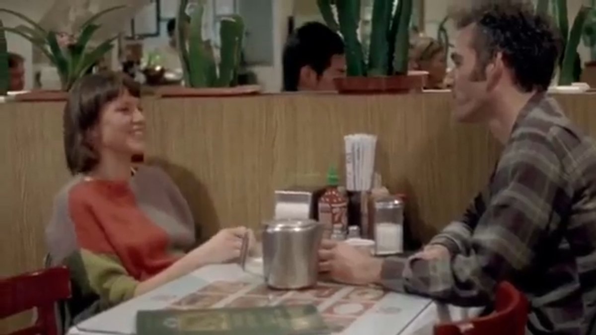 pepguhly's tweet image. Daddy Longlegs (2009) dir. Josh Safdie, Benny Safdie

#35mm #ThisIsHowIWin ☆☆☆