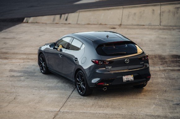 CarsDirect tweet media