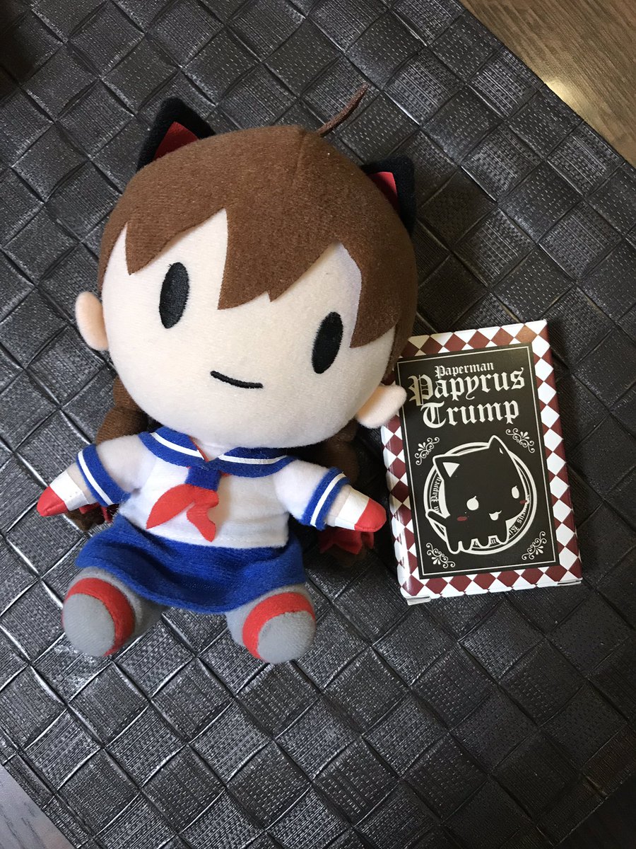 vC15YZJeB1vmzAN's tweet photo. #ペーパーマン最後の文化祭
思い出を残しておきたくてツイッターのアカウント作っちゃった。
パソコン変わって残ってるのがこれくらいだけど…
もう社会人になって自分で使えるお金も増えたし復活お願いします。
ファミマまで走ってウェブマネー買ってくるから！
またレムのボイスが聞きたいなぁ https://t.co/g20v6ImcD6