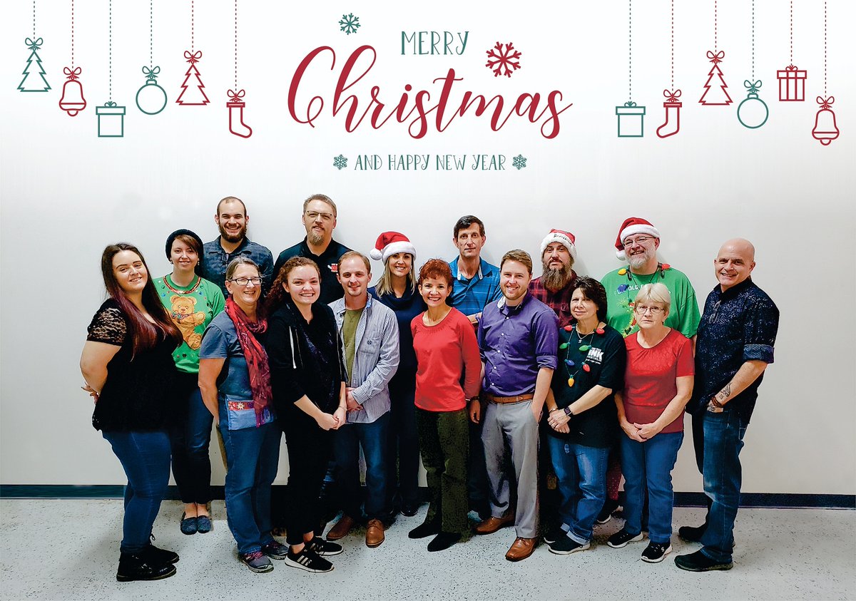 MTI_Printing's tweet photo. Happy Holidays from the MTI crew! We hope everyone has a safe and happy New Year's. https://t.co/s6OFKDvKJk