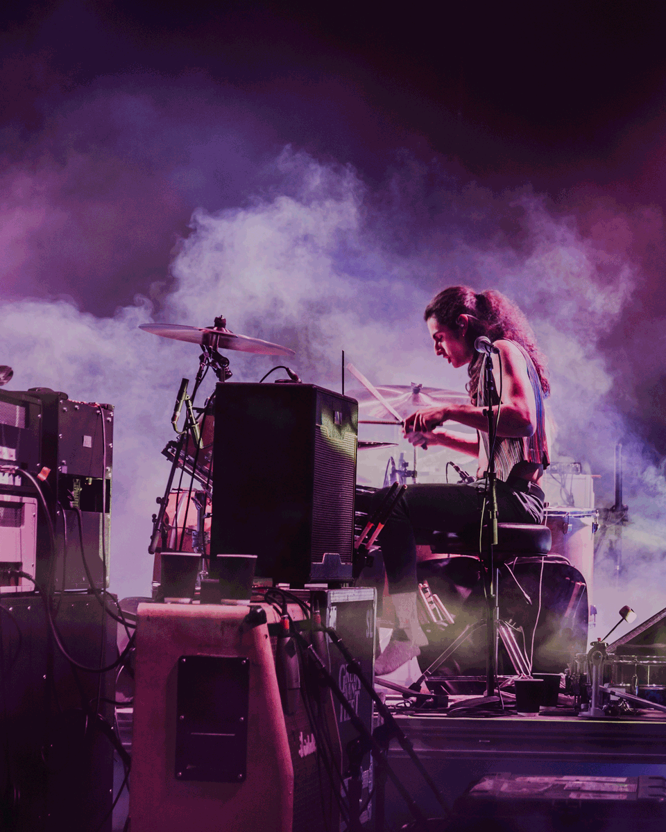 GretaVanFleet's tweet photo. Let's create a night to remember for our last performance this year. https://t.co/KpHxONzQLz