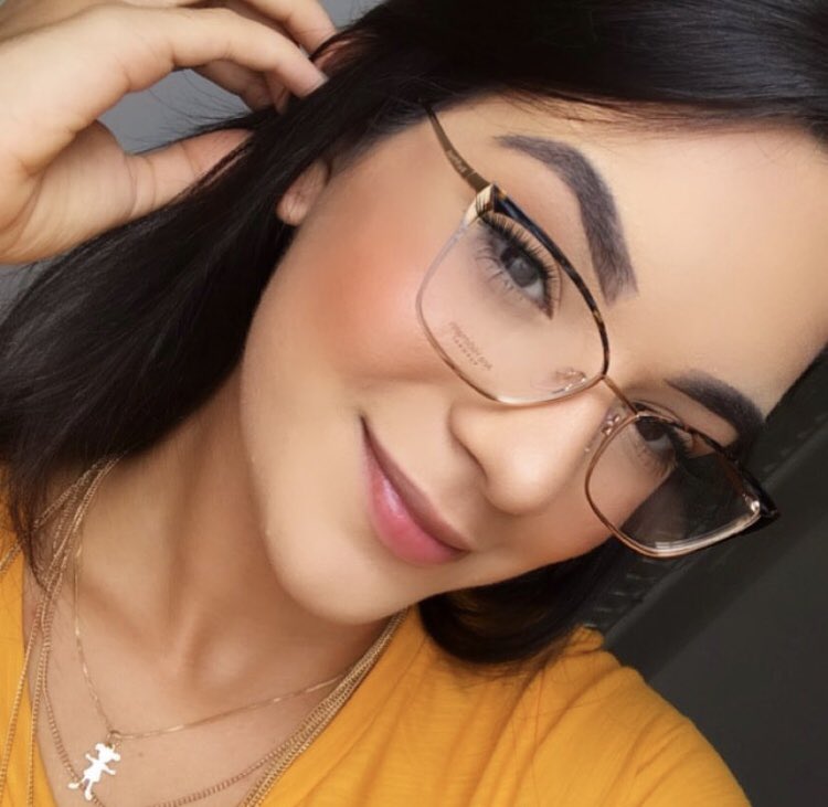 themis_optical's tweet photo. WE ❤️ #AnaHickmannEyewear!
the beauty of a woman enhanced with the beauty of a #hickmann #frame
#Luxury #Eyewear #UVprotection#Frames#oversizedglasses
#fashionista #girlsjustwannahavefun #metalsunglasses #handmade https://t.co/DYBATxMnNo