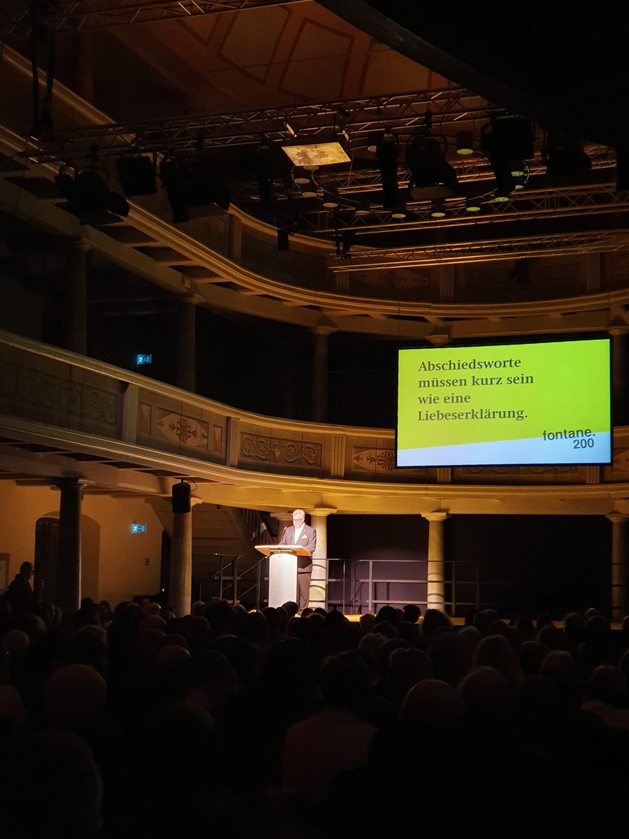 #fontane200 feiert! In der Kulturkirche <a href="/neuruppin_net/">neuruppin.net, Ihr Netzwerk in der Region</a> mit Musik von AniKa von Trier, den Moderatoren Brigitte Faber-Schmidt, Mario Zetzsche, dem Grußwort von Jens-Peter Golde und noch einem Fontane-Film...