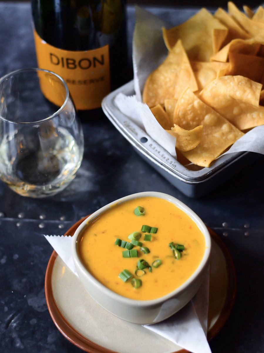 it’s dreary, it’s #monday, it’s New Year’s Eve eve, we say why not spend the day eating queso dip + drinking bubbly? 🧀🥂😜