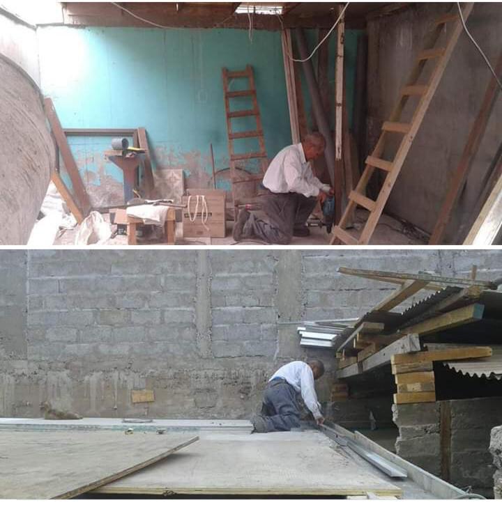 chocographyafta's tweet photo. Hola !!! Este abuelito junto a su señora tuvieron que desalojar donde vivían y por herencia tenían este espacio y está construyendo solito 😞  ... si pueden apoyar y ayudar en buscar apoyo sería un gran alivio para este abuelito #antofagasta @camilokong @karen_rojov https://t.co/m3uPcUJHL1
