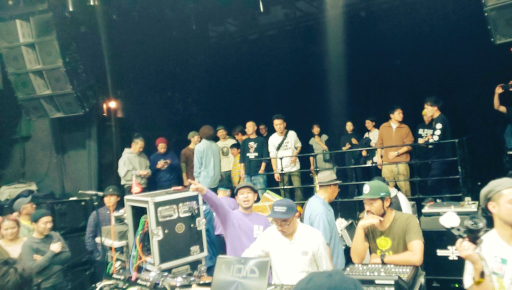 ham_of_hem's tweet photo. 3方向からSoundsystemが交互に鳴るヤバい祭 Tokyo Dub Attack今年も最高でした。ビリビリていうかズズズズドドドドビビビビババババでした。
#TokyoDubAttack
#scorcherhifi #bimoneproduction #jahlightsoundsystem https://t.co/RoCPKyllom