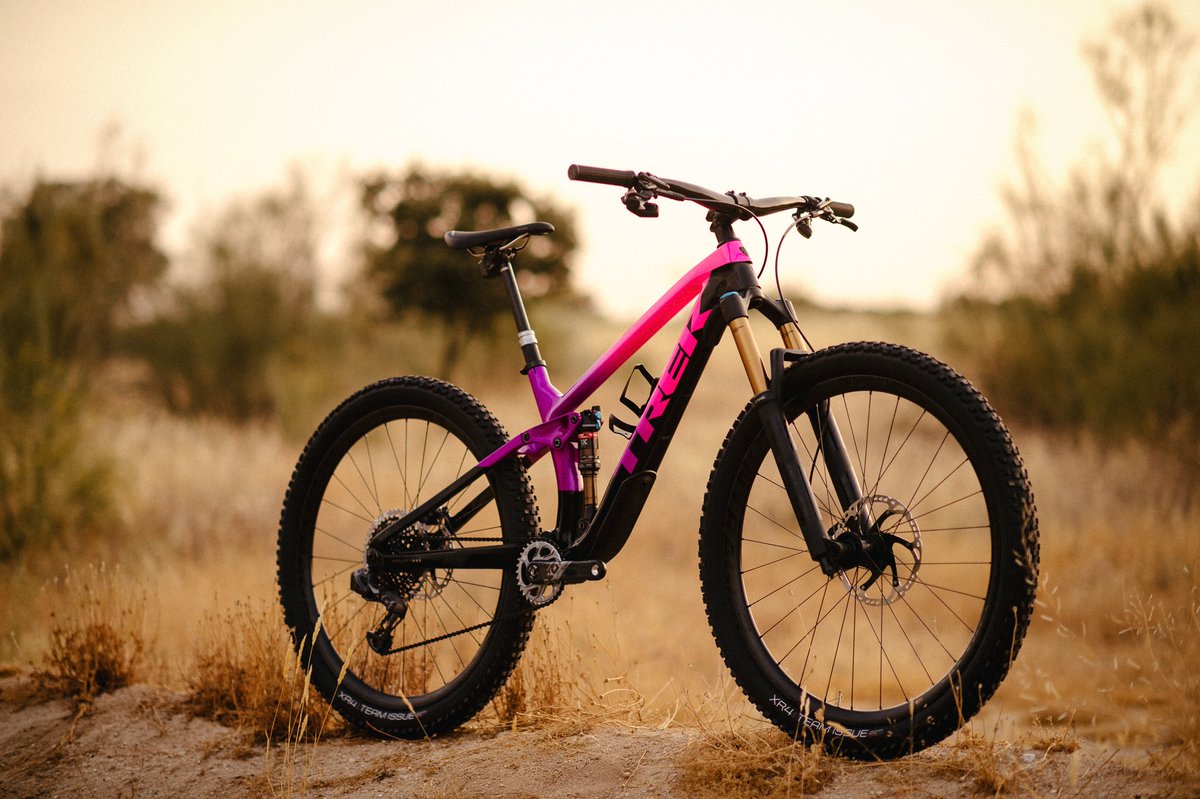 WorkAtTrek's tweet photo. #Goals is how the Fuel-Ex was born ☝️

What are your #2020CareerGoals? Here's one for ya!
➡️ Working for the best bicycle company in the world
➡️ Living in Wenatchee, WA awarded the #3 most fitness friendly places 

Store Manager in Wenatchee, WA: https://t.co/H0zl8ABTvp https://t.co/D9XwOZcr4B