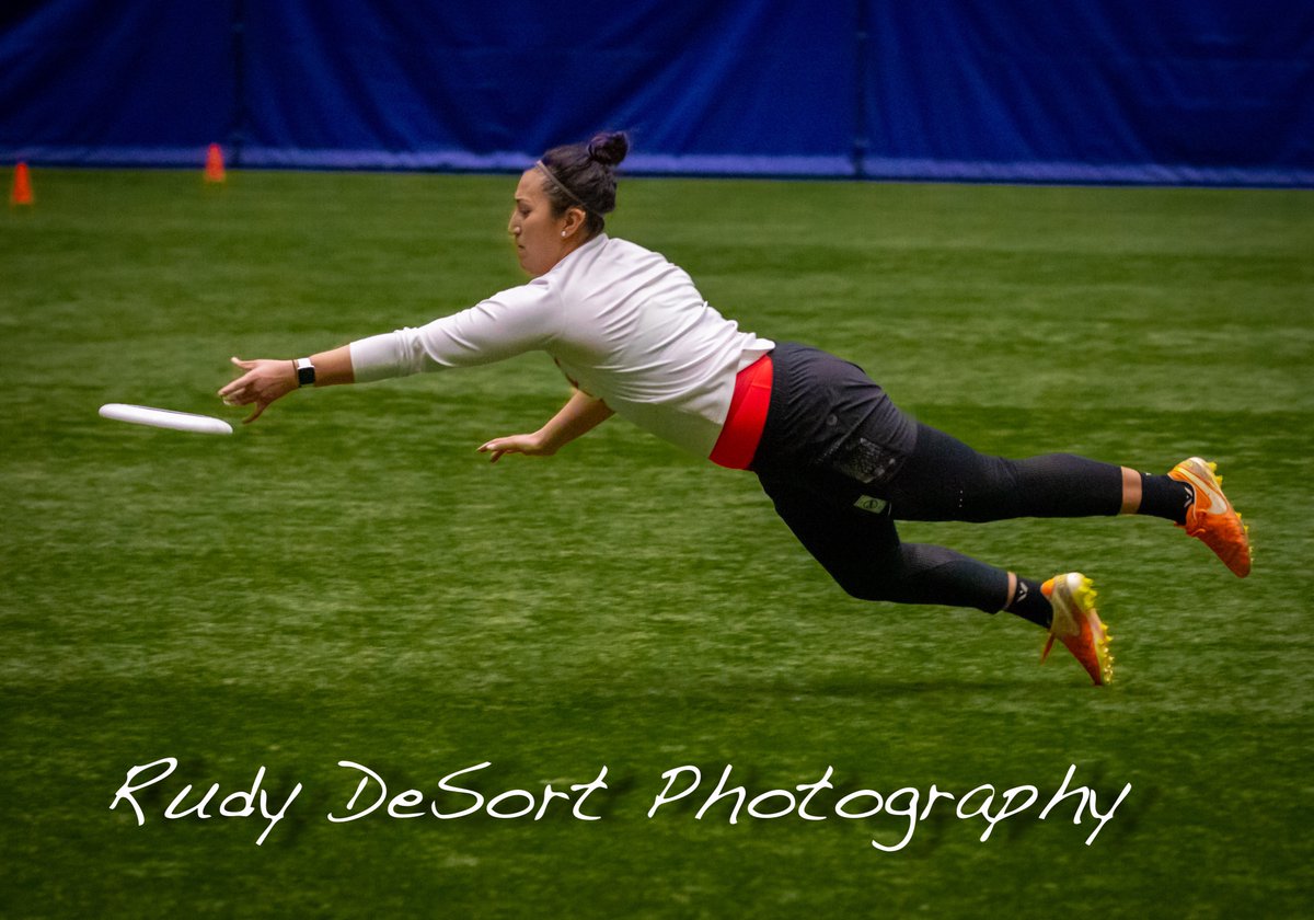 Chill-Out Tournament in Rockford was this past weekend, Hats off to Juan and his team for a well run tournament Great Job!! All photos are up at rudydesortphoto.com/Sports/Ultimat…