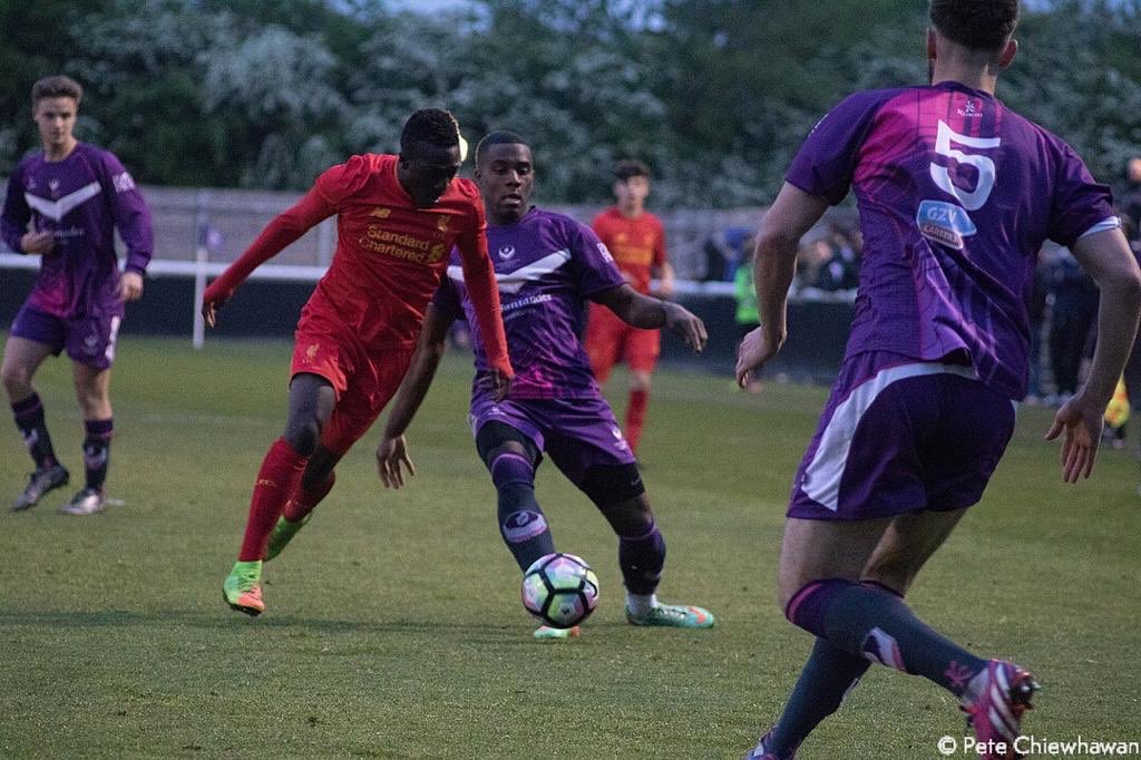 LboroStudentsFC's tweet photo. #decaderecap 2016-17 📸 The Scholars beat  Liverpool U18s 2-0 at the stadium with goals from Luke Trotman and @mattycrookes11 

#uptheboro #wherehistorybegins https://t.co/kQP6jprc47
