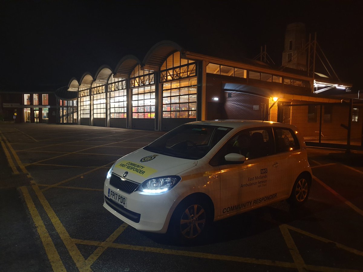 Scott and Gary are out on CFR02 tonight in Mansfield supporting <a href="/EMASNHSTrust/">East Midlands Ambulance Service NHS Trust</a>. Currently waiting for our second job at the fire station! If you see us make sure you wave!🙋‍♂️🙋‍♀️ <a href="/EMAS_CFR/">EMAS Community Response Team</a> 🚑🚑