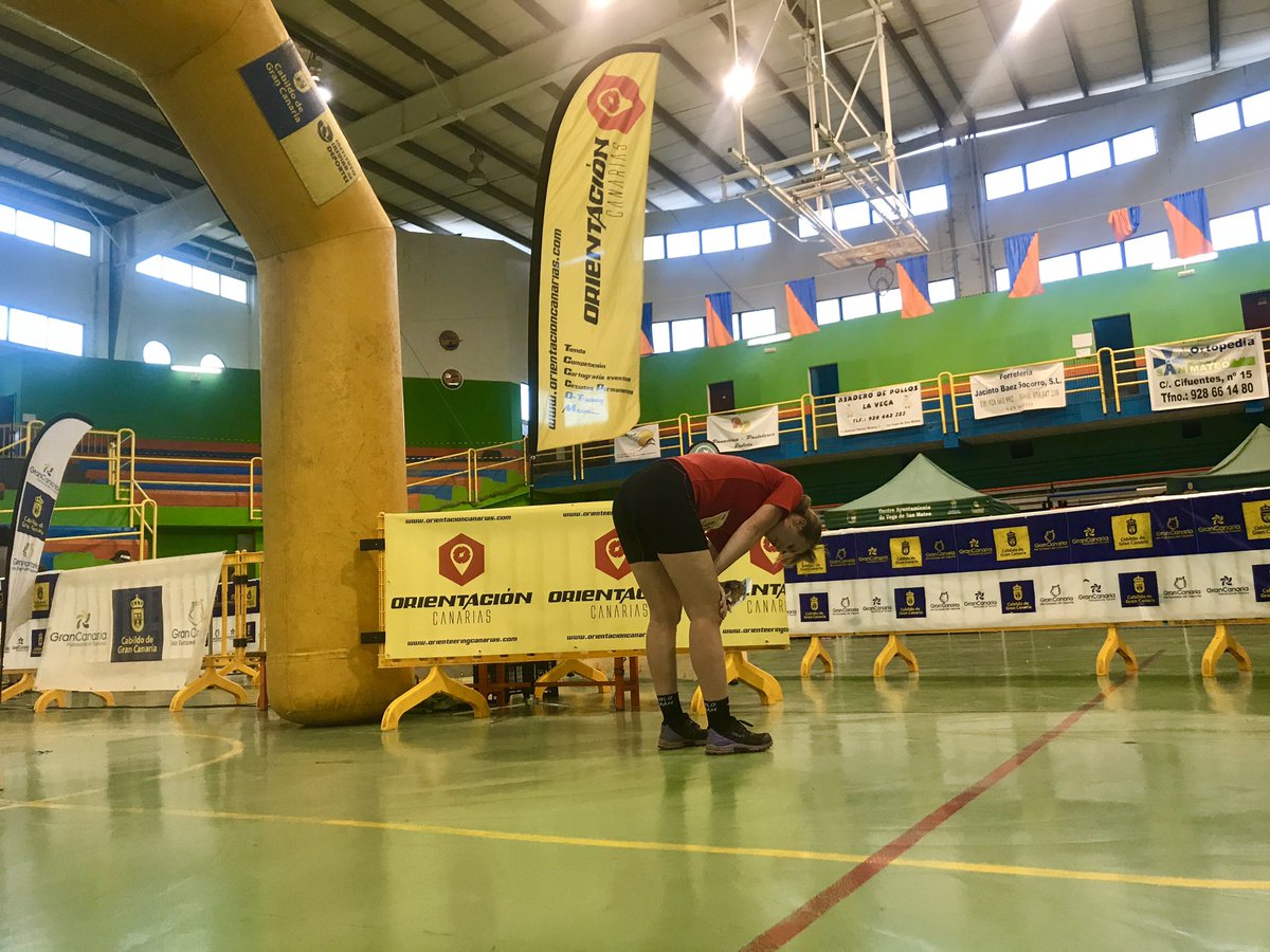 GCOM_info's tweet photo. Unos comienzan el recorrido y otros llegan a la meta de #GCOM2019🏃🏽👏🏼 La carrera de hoy pertenece a la modalidad ‘sprint’, por lo que la capacidad física es muy importante. Es una carrera explosiva en la que cada segundo cuenta. 

#GCIslaEuropeadelDeporte https://t.co/TiBuAwuoYa