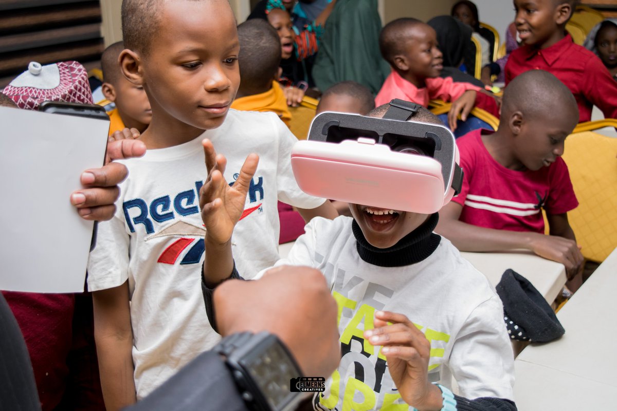 21stCEHub's tweet photo. Day 1 of the 2-Day STEM Yara 1.0 Bootcamp for kids age 5 to 14, Organized by the 21st Century Entrepreneurs Hub.
A total of 55 kids and 6 volunteers were exposed to first hand Science, Technology, Engineering, and Math, AI, VR, Drone technology and many more... https://t.co/t60eoMeKcH