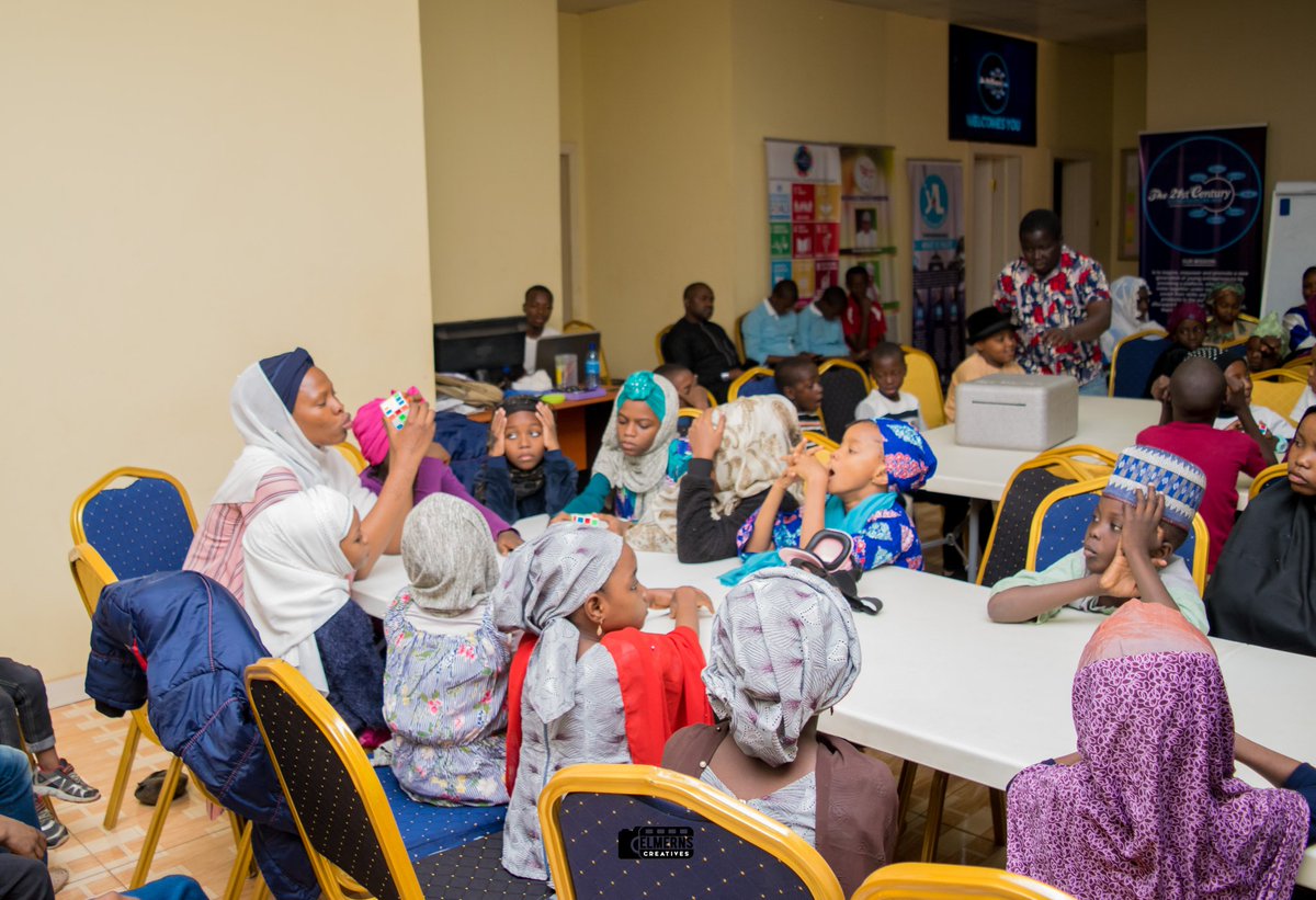 21stCEHub's tweet photo. Day 1 of the 2-Day STEM Yara 1.0 Bootcamp for kids age 5 to 14, Organized by the 21st Century Entrepreneurs Hub.
A total of 55 kids and 6 volunteers were exposed to first hand Science, Technology, Engineering, and Math, AI, VR, Drone technology and many more... https://t.co/t60eoMeKcH