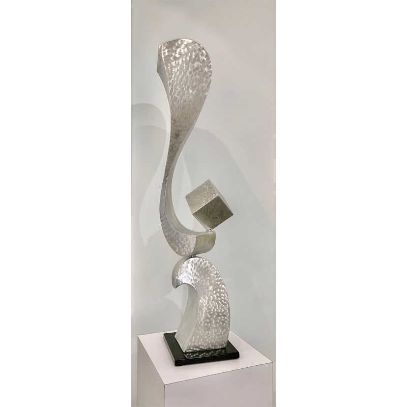 OnessimoFineArt's tweet photo. New works by sculptor Steve Zaluski have arrived.  Stop into the gallery or view them all online at https://t.co/QaA7LQAEmM.

#stevezaluski #aluminumsculptures #fineart #modernart #kineticart #artinmotion #outdoorsculpture https://t.co/amvD7Q0gCn