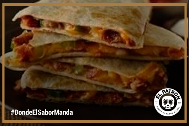 RestElPatronGT's tweet photo. ¡Si quieres disfrutar algo delicioso estos últimos días del año, te contamos que puedes hacerlo con El Patrón! Hoy lunes ven a disfrutar de unas deliciosas Gringas……
#ElPatron #restaurante #burritos #batidos #ingredientesfrescos #fusiondesabores #nutritivo https://t.co/jE7gJtxIMX