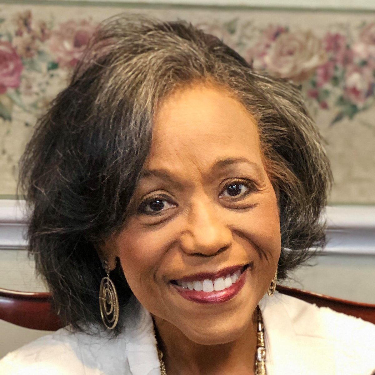 An update: facebook.com/12794875721823…