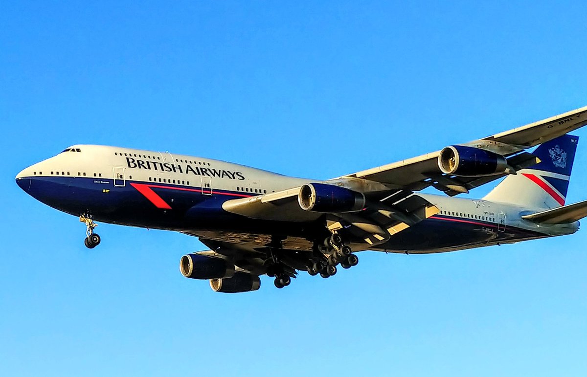 tcrookairways's tweet photo. .@BAretrojets my vote for your poll question. #BA100 #GBNLY https://t.co/qUVsY8kTs0