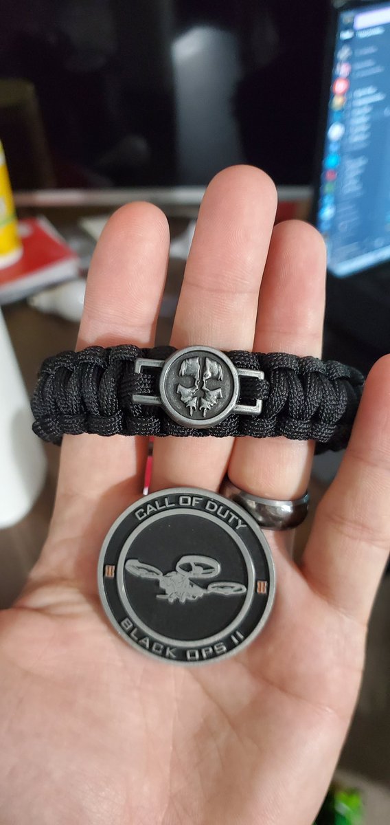 DirtyBroku's tweet image. Packing up my office for the move and found a small wooden cigar box my grandma made me. Inside was these little tokens from back when midnight releases had physical perks! 
#CODGhost #CODBlackops2
@CallofDuty