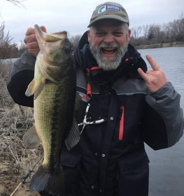 MuscatineIA's tweet image. Can you say #EightPounds? 
Muscatine Man, Nate Brown ended 2019 with his biggest catch of the year. 
#IowaFish #ItWasThisBig @iowadnr