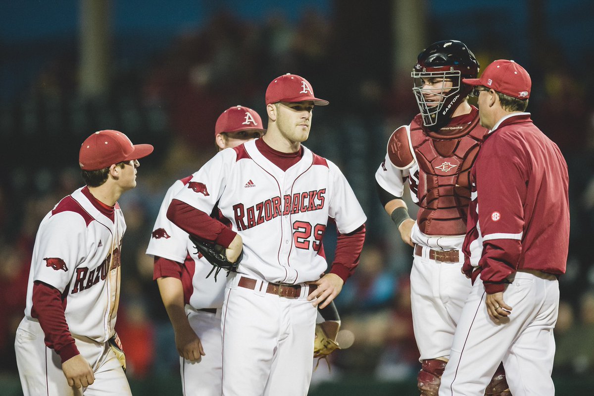 Great to see Dallas and James back in the same uniform again. A couple of warriors and overall good guys. Can’t wait to see them play catch again soon. Go Hogs!