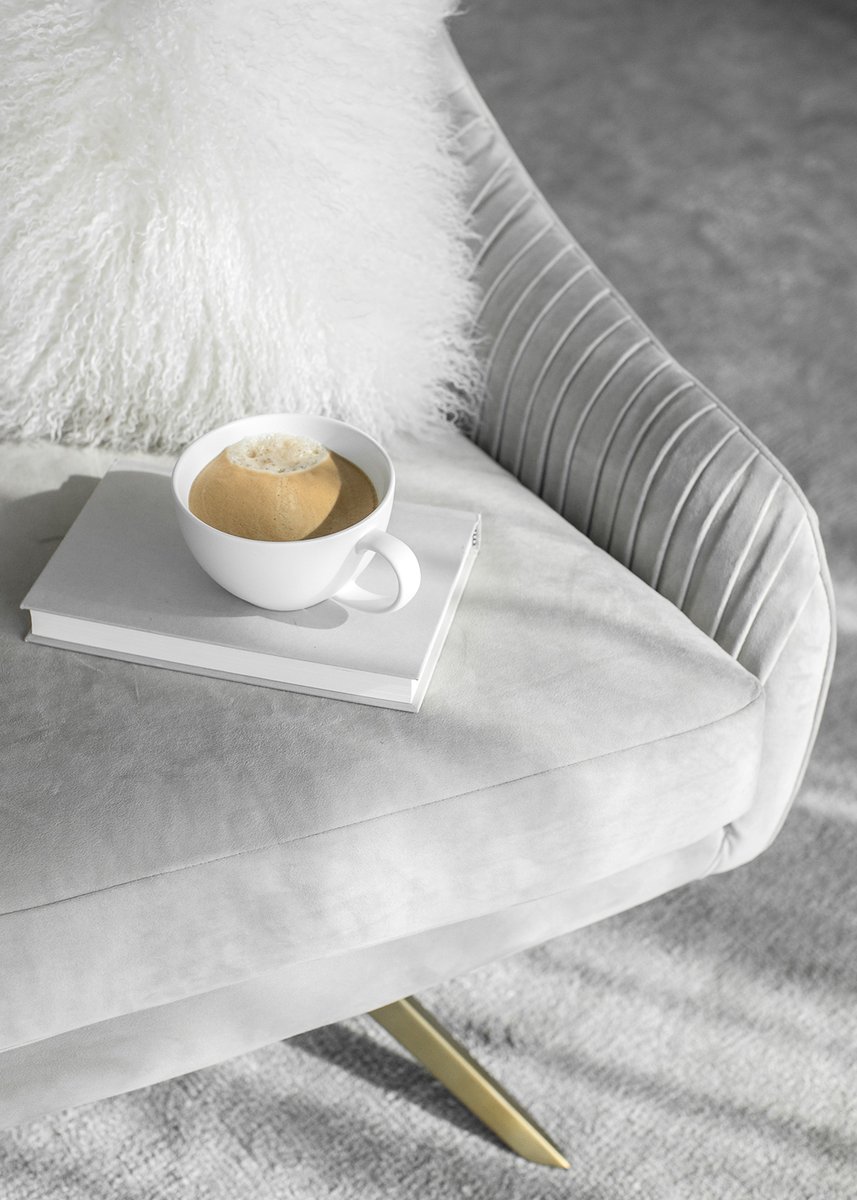 The Ladies Community tweet media