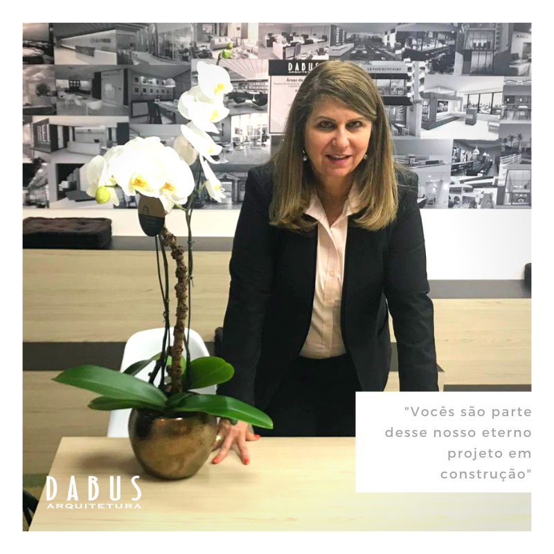 HeloisaDabus's tweet image. 2019 foi maravilhoso. 2020 está prometendo ser melhor ainda! #Gratidão a todos que ajudaram a #edificar a DABUS ARQUITETURA nos últimos 31 anos. Veja os projetos saindo da prancheta ainda este ano!