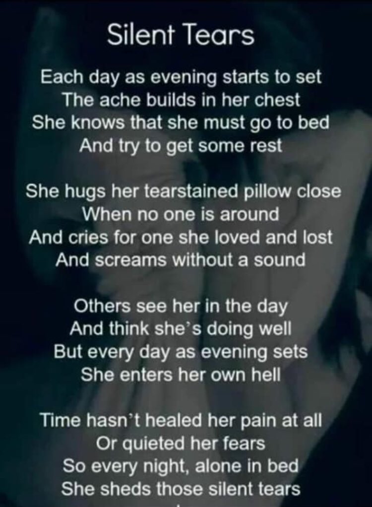 goodgrieftrust's tweet photo. Thinking about you all tonight as we get nearer to New Year’s eve....such an emotional time for many of us 💛 #youarenotalone https://t.co/w2GFSLzPKY