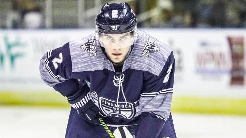 NLGrowlers's tweet image. ROSTER MOVE ↕️: The Newfoundland Growlers have signed defenseman Kyle Froese to a standard ECHL player contract.

#StandOnGuard