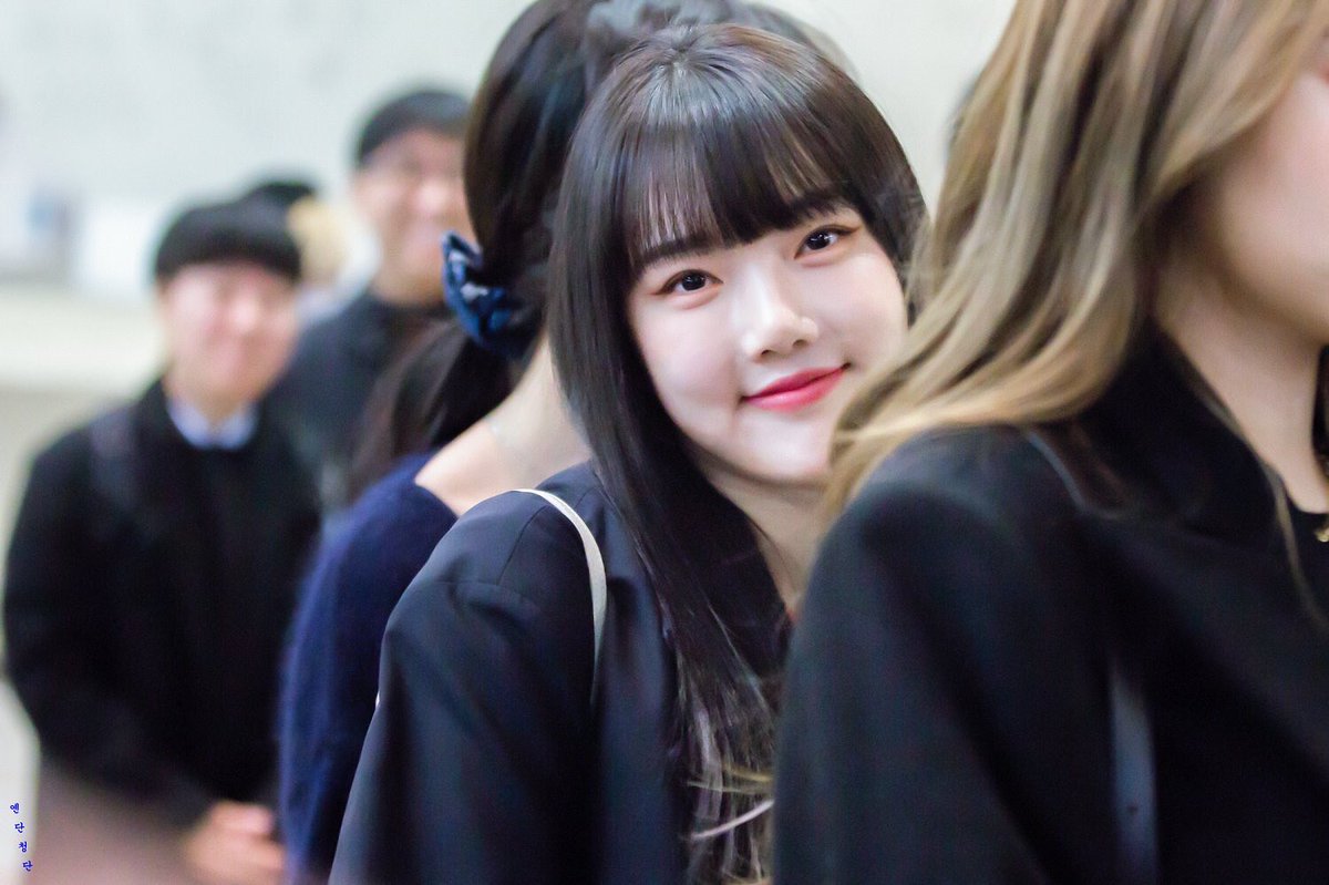 archiveyeochin's tweet photo. ೋ 191113  •  © cheong_dan0819
#여자친구 #예린 https://t.co/08iazK2oFx