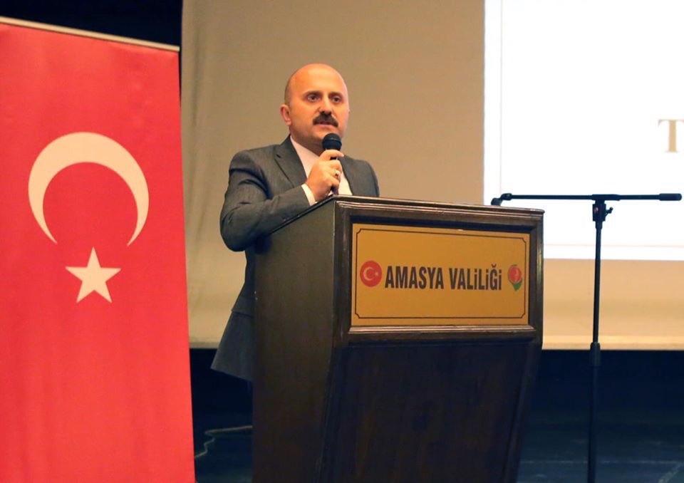 Şehzadeler Şehri Amasya'da, 
Eğitim Şehr-i Amasya sloganı altında,
5132 öğretmenimizle, geleceğimizin teminatı çocuklarımız için 2020 yılında da var gücümüzle çalışacağız. 
#egitimsehriAmasya
#2020amasyayaiyigelecek 
<a href="/tcmeb/">Millî Eğitim Bakanlığı</a>
<a href="/ziyaselcuk/">Ziya Selçuk</a>
<a href="/safran1958/">Mustafa SAFRAN</a>
<a href="/DrOsmanVarol/">Dr Osman Varol</a>
<a href="/ikostereli/">İlker KÖSTERELİOĞLU</a>