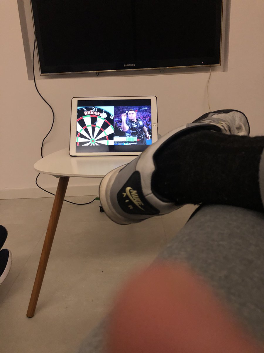 Wij luisteren mee vanaf Mallorca #rtl7darts