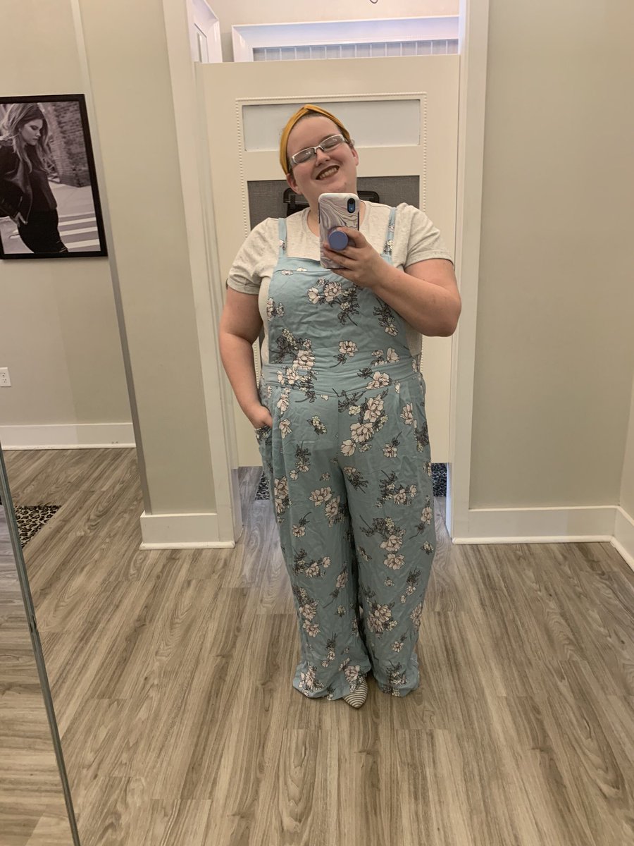 Shae ✨ tweet media