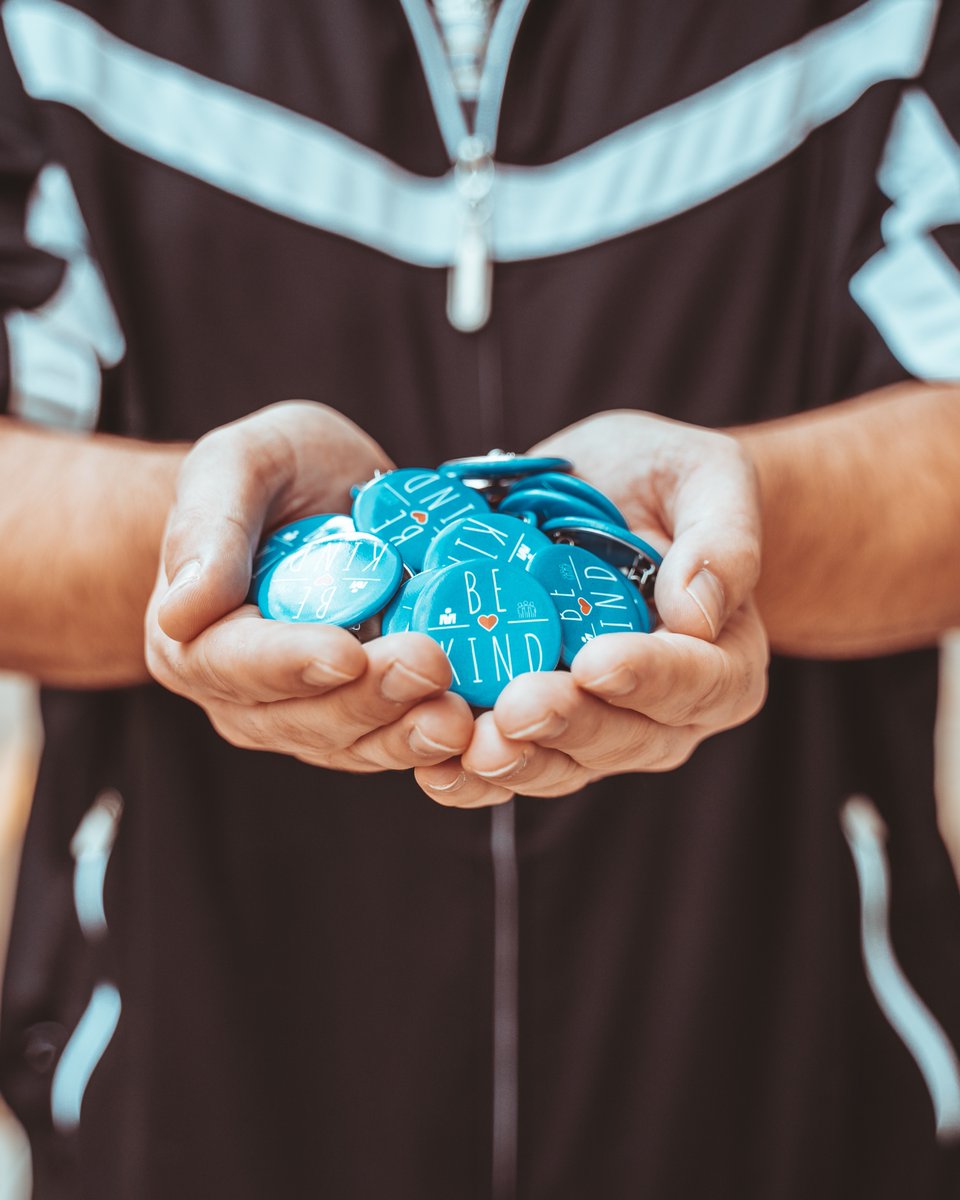 modelcleaners's tweet image. Model Cleaners has set out to spread a new message within our facilities for 2020. We want to spread kindness any way we can, and we are starting with our new “Be Kind” pins! 

#ModelCleaners #BeKind #SpreadTheLove #2020WillBeTheYearFor #Pittsburgh