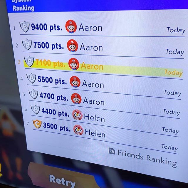 hccoates's tweet photo. I'm being thrashed on the Switch by a 5 year old 🤦🏼‍♀️ #ringfitadventure #offthecharts #sounfit https://t.co/VAhPAqlKdO https://t.co/58ZPu5Ijqp