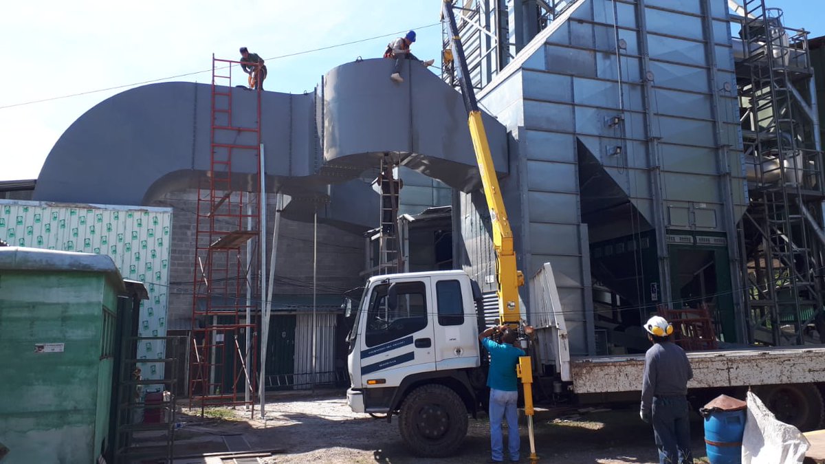 sthepgis's tweet photo. Y esta belleza de horno pronto Estara en función....
DesaCafe siempre innovando!!!
Fusion biomasa y gas! https://t.co/4UkSkiKNJz