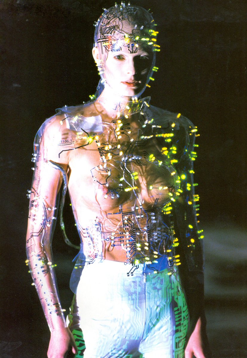 Givenchy Fall 1999 The Figure Complex, Shinichi Yamashita
