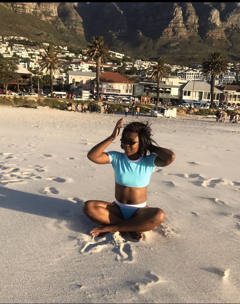 Beach_Please_za's tweet photo. Buns out 😍😍😍 thank you @i_am_imbalenhle for trusting us 😍😍😍 #LetUsPlugYouSis #BeachPlease #MondayMotivation #DataMustFall #NairaMarley #BetwayTwitterAwards https://t.co/uhCYVjcBx0