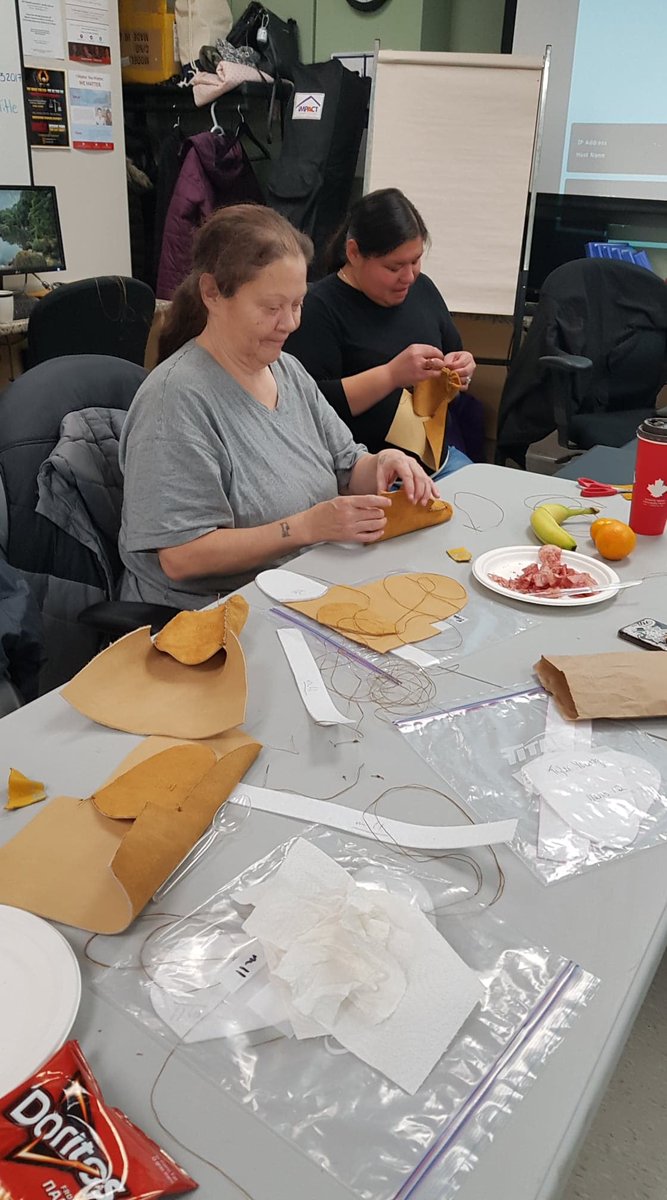 _PositiveVoice's tweet photo. More from Moccasin making @NokeeKwe 
@_PositiveVoice https://t.co/NGac1tfHZq