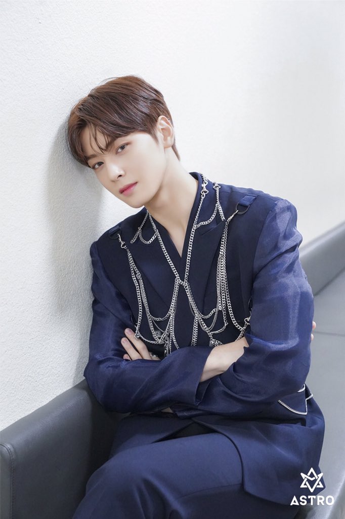 ASTRO [BLUE FLAME] Promotions Waiting Room Behind .. Cha Eun Woo