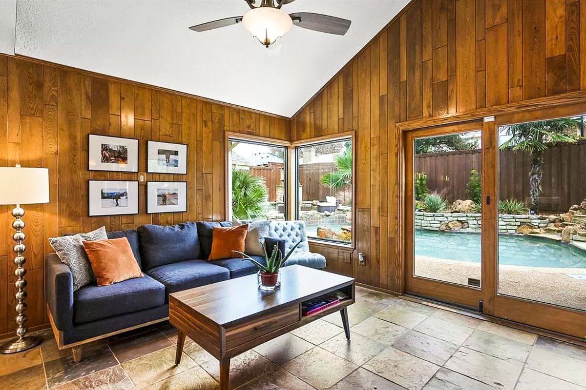 TheOGormanGroup's tweet photo. Open House! 1512 Mockingbird Drive, Plano
Saturday, Jan 4, 1-3PM π‘
Don't miss the opportunity to come see this beautiful, well-kept home in Old Shepard Place! #theogormangroup #dallasrealestate #dallasrealtor #realestatedallas #dfwrealestate #justlisteddallas #openhouse https://t.co/DNBZ0Zhk7R