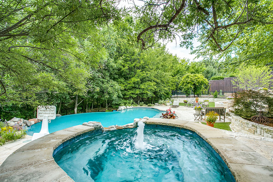 TheOGormanGroup's tweet photo. Open House! π‘ 6440 Memorial Drive, Frisco
Saturday, Jan 3, 1-3PM
Luxuriously appointed home on heavily wooded greenbelt-creek lot, a must-see! #theogormangroup #dallasrealestate #dallasrealtor #realestatedallas #dfwrealestate #justlisteddallas #openhouse https://t.co/zmmastNQKZ