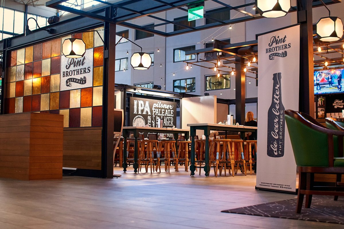 PintBrothersDTC's tweet photo. Pint Bros Fact: hosting your private event with us guarantees you a promotion and a raise. Just show your boss this post as proof! Can’t wait to see you and all your friends. #privatedining #privateevent #hosting #restaurants #foodie #pintbrothersdtc https://t.co/z2IRG9Hk8D