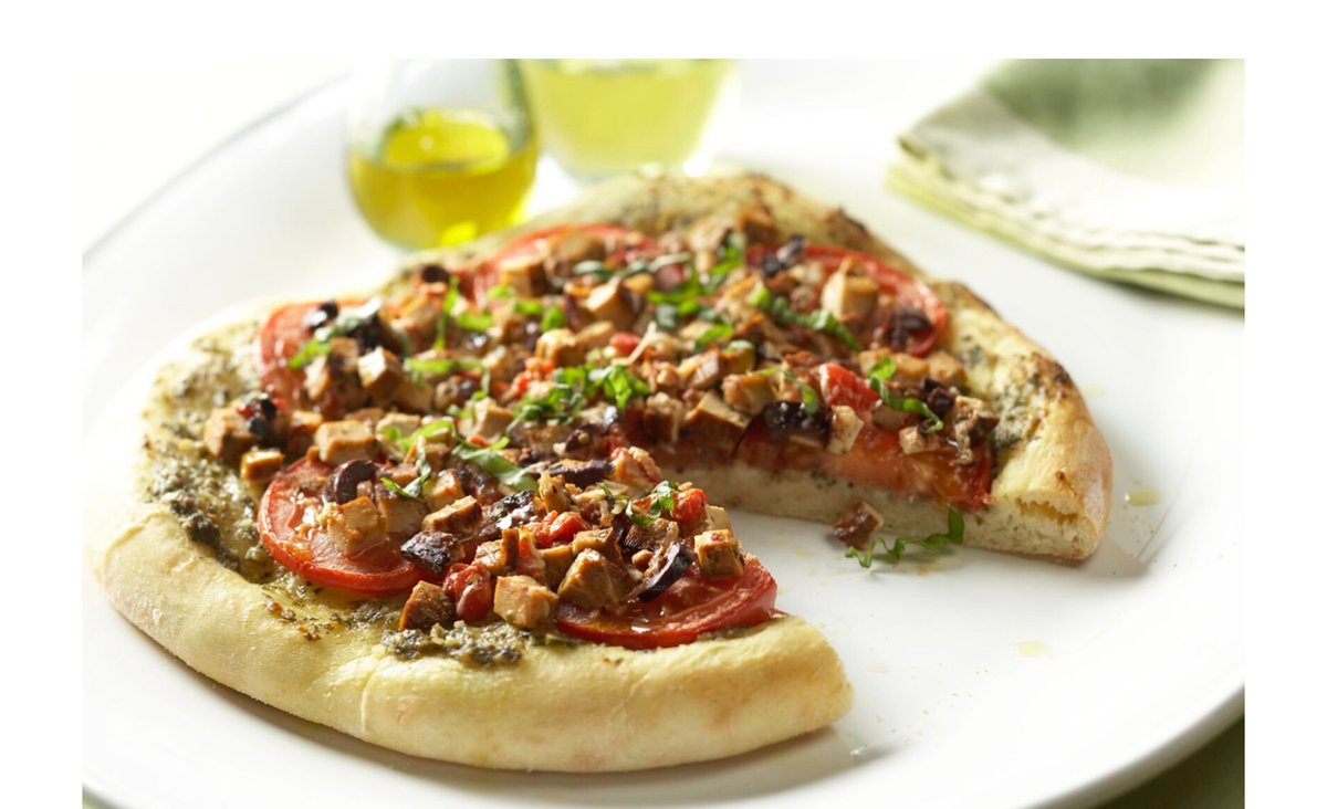 SoyfoodsCouncil's tweet photo. Looking for a quick healthy recipe for new years? This Mediterranean recipe is full of flavors and essential nutrients. To get the recipe visit https://t.co/EPaqEU46Xs  
#soyinspired #tofu #soyisgood #recipeforentertaining #holidayrecipe #healthymeal #dinner https://t.co/MG0XtXhLdj