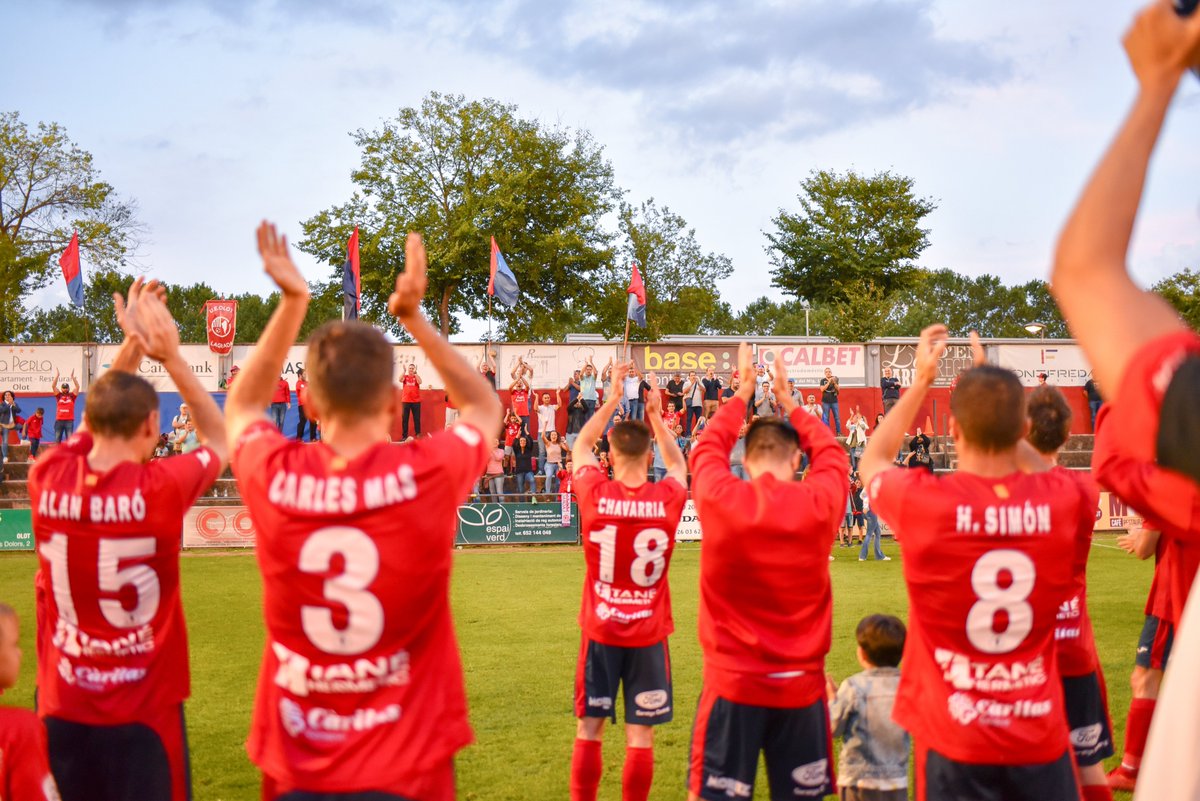 UEO1921's tweet photo. @CFPeralada @raulgarrido88 @EloiAmagat11 @andrea_bolcato @alfredogc23 @UBConquense @LaComarcadOlot @HectorSimon84 @albertblazquez @Carles_Mas @marcmas9 @cornest @ateneubcn @jbagusti @cfsantjaume @FCLESCALA @Toti_olot @jordieche @cllorens @donarsang @Olotuit @EsportsDdG @agraboleda @guiti22 @IvanGG10 @UEOfemeni @moio00 @lesportiuGIR @deia_eus @elpaiscat @NMargui @AlsaddSC @SDHuesca @CarlesOller1953 @JoelArimany_9 @caritasgirona SETEMBRE: Arriben les primeres victòries a #ElFortíOlotí amb @CD_Ebro i @Academia_VCF. Entrada de la marca #STEF com a nou patrocinador principal al costat de @royalverd i #Manxa. Donem la benvinguda a un líder europeu de logística i transports d'alimentació! #UnPasEndavant #2bg3 https://t.co/d0DjoHO97S