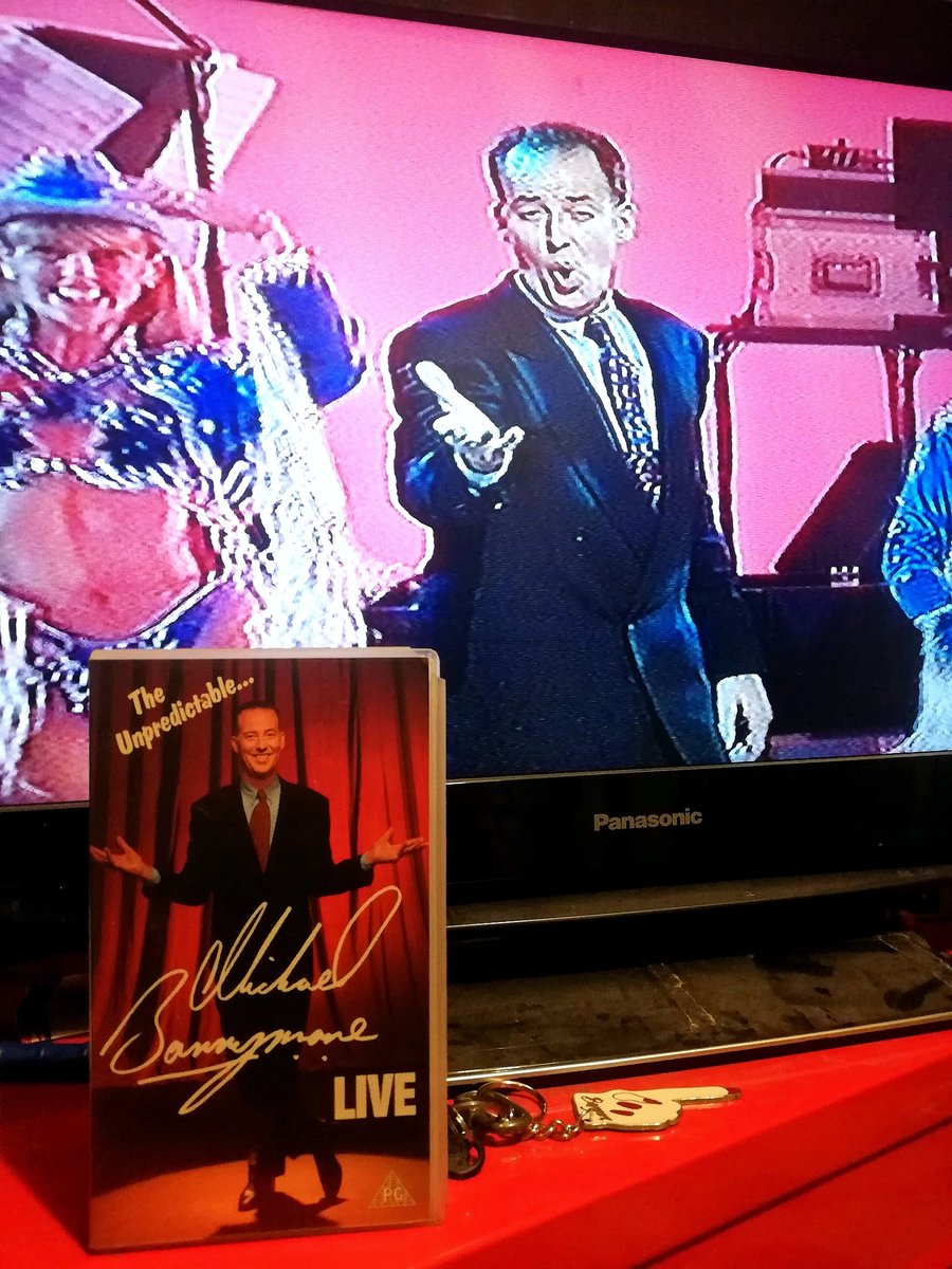 This is giving off some serious <a href="/TheNickHelm/">Helm Dogg on Tour</a> vibes.