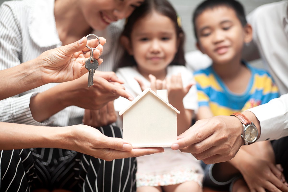 savetowin's tweet photo. The holidays may be over, but your dream of homeownership isn't. Make saving for a mortgage easier with our #SaveToWin program – a savings account designed to help you save while giving you the chance to #WinPrizes. Sign up today! https://t.co/OUh9O8d6K5