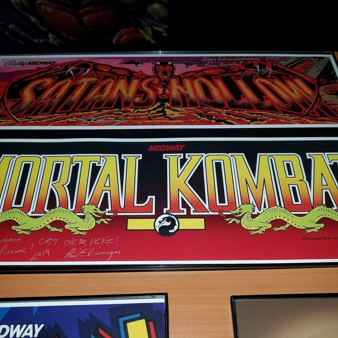 PrinceArcades's tweet photo. New wall art from the amazing Paul Niemeyer ! 
#mortalkombat #princearcades #getovehere #arcade #MK11 #mk1 #mk #pacmanplus #satanshollow #dragonattack #badass #artist https://t.co/q7sX3tJSKG