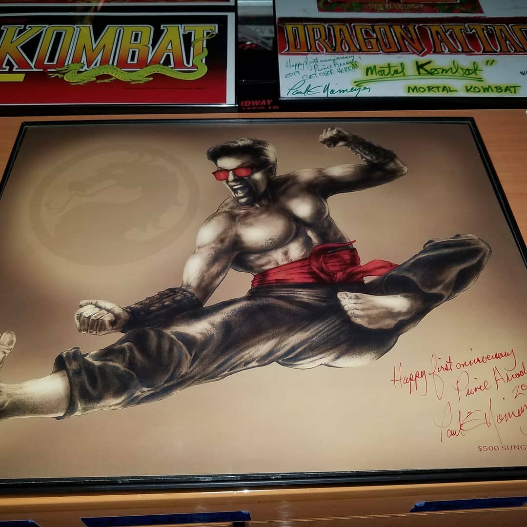PrinceArcades's tweet photo. New wall art from the amazing Paul Niemeyer ! 
#mortalkombat #princearcades #getovehere #arcade #MK11 #mk1 #mk #pacmanplus #satanshollow #dragonattack #badass #artist https://t.co/q7sX3tJSKG