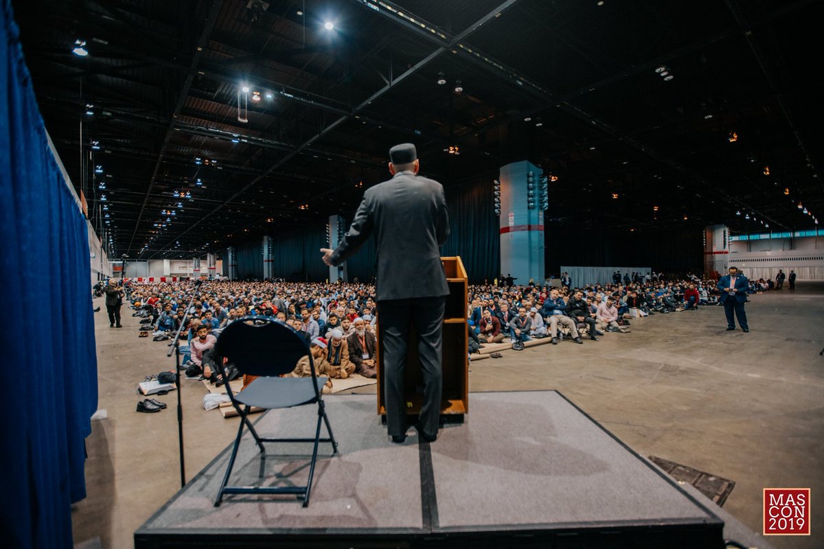 omarsuleiman's tweet photo. #MASCON2019 was such a beautiful experience with over 25,000 people attending. I enjoyed spending the last several days with you all and am especially grateful to MAS for its partnership with Yaqeen and service to the community. https://t.co/sZpl0kTis0
