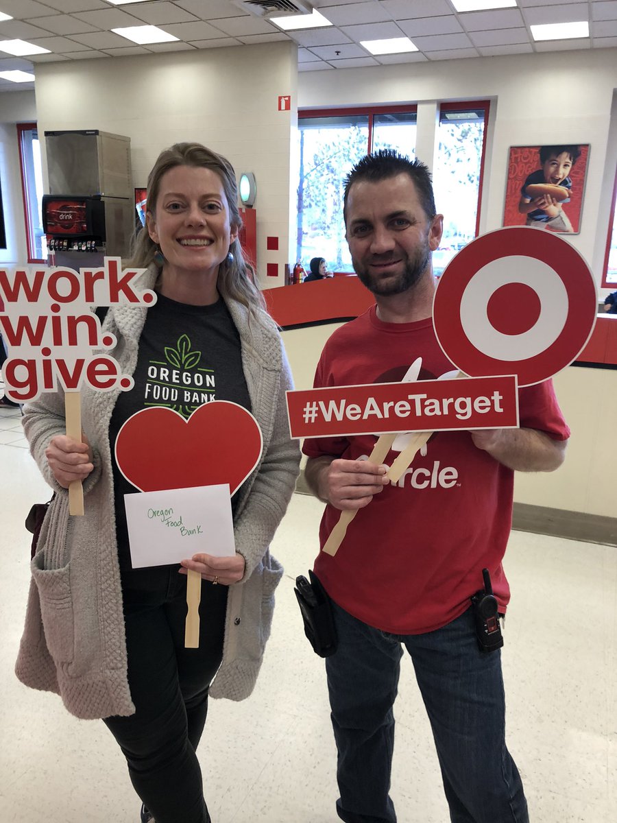 dxing11's tweet photo. One of our Work Win Give winners chose the Oregon Food Bank as their charity of choice! Congrats Thomas!!! @RylanRankin #worksomewhereyou❤️ https://t.co/oruYmk8xII